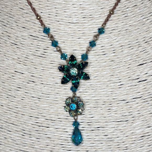 2 pc Set! Liz Palacios Necklace + Earrings Swarovski Crystal Flowers Green+ Aqua - Picture 9 of 11